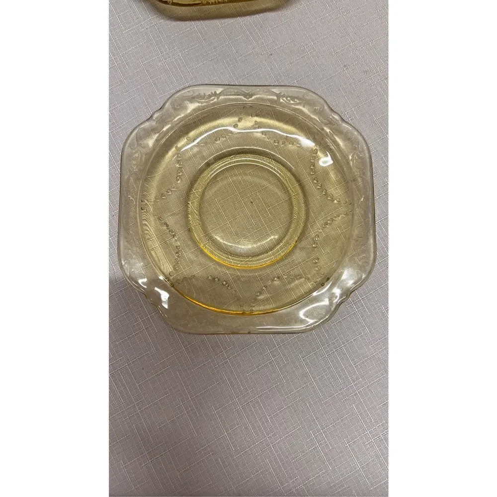 Vintage Federal Glass Gold Depression Yellow Bread And Butter Plates Set of 4